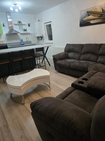 Apartament cu 3 camere în Crinț