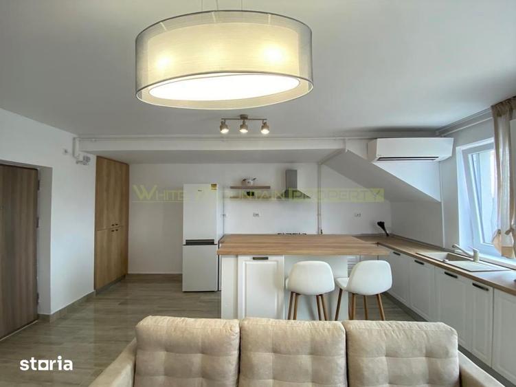 Apartament cu 3 camere decomandat, mobilat în Tractorul