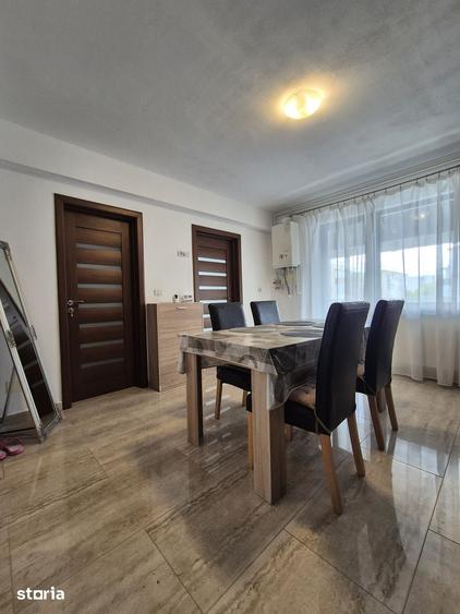 Apartament cu 3 camere în Confecții