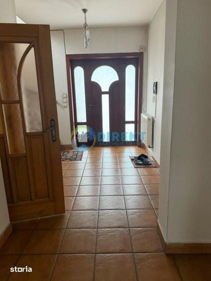 Casă cu 10 camere cu Teren 465 Mp în Ultracentral