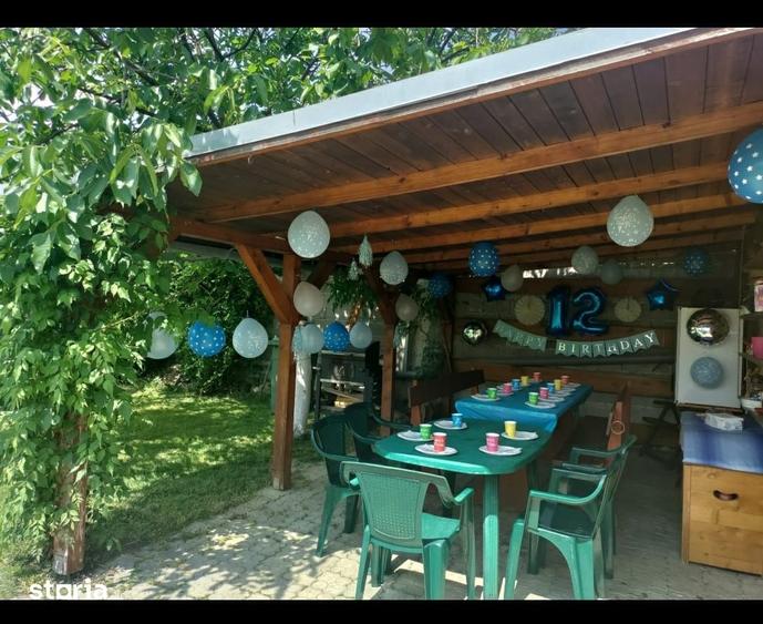 Casă cu 4 camere semidecomandat cu Teren 1000 Mp în Sălard