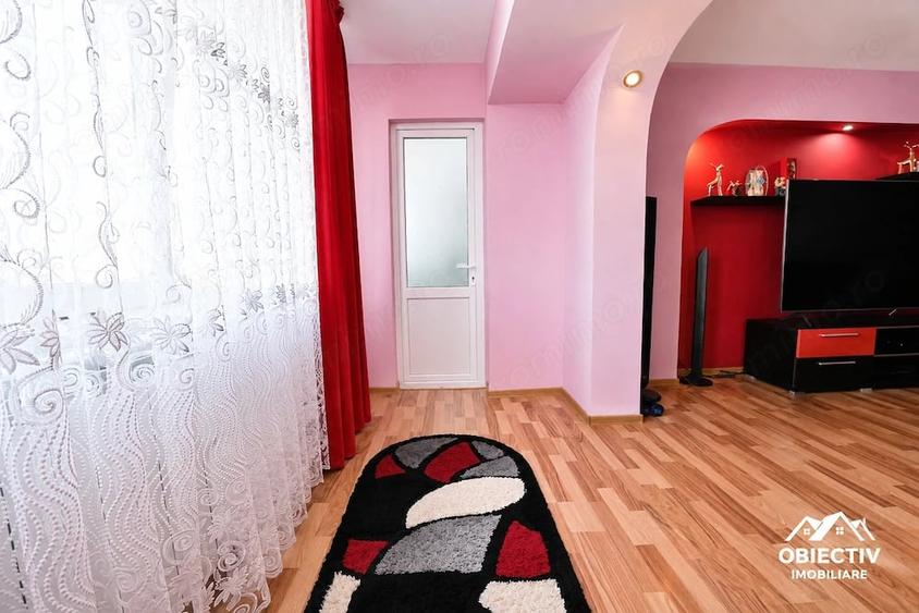 Apartament cu 3 camere decomandat în 1 Mai