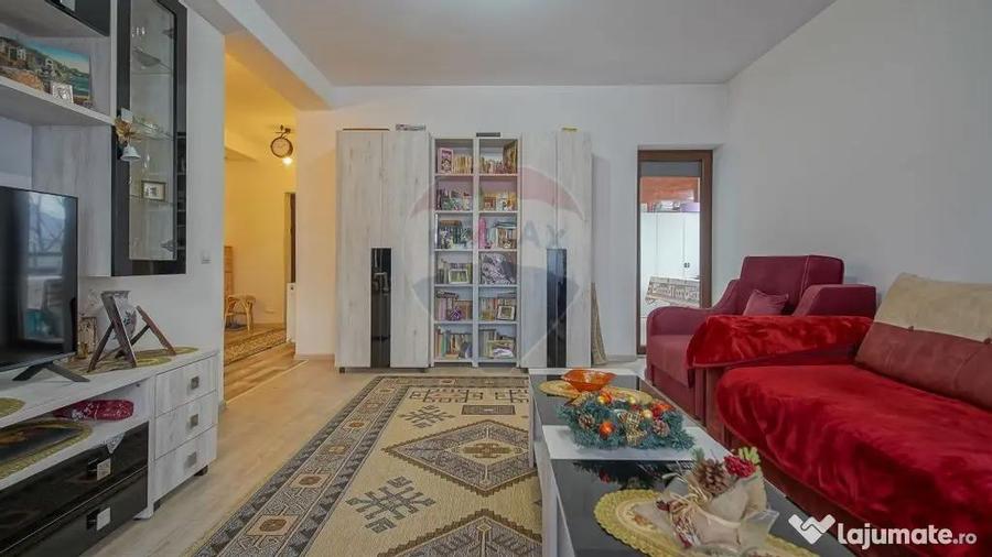 Apartament cu 3 camere decomandat în Sânpetru