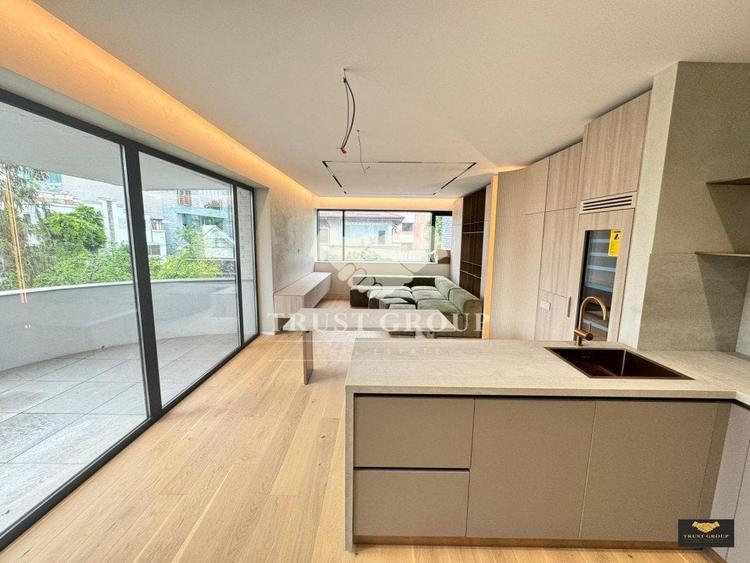 Apartament cu 4 camere decomandat, mobilat în Aviatorilor — fotografia 1