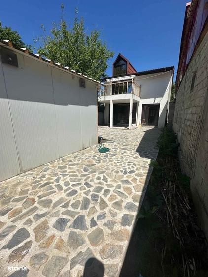 Casă cu 3 camere în Chercea