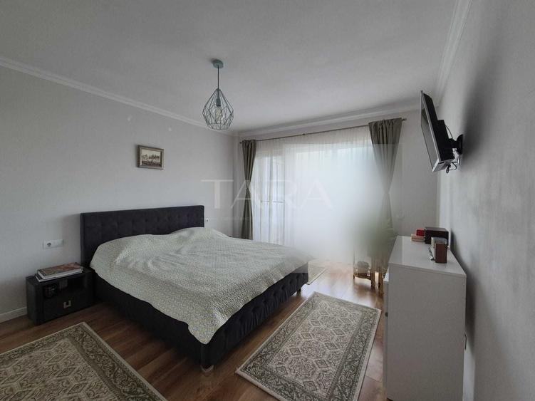 Apartament cu 3 camere decomandat, mobilat în Florești — fotografia 3