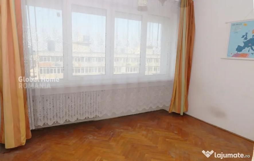 Apartament cu 3 camere semidecomandat în 1 Mai
