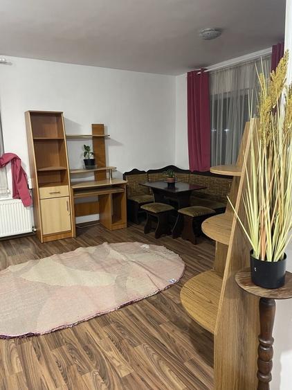 Apartament cu 2 camere decomandat în Mărăști