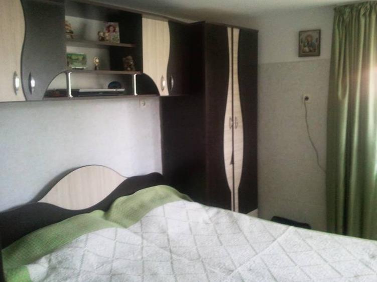 Casă individuală cu 4 camere cu Teren 400 Mp în Merei