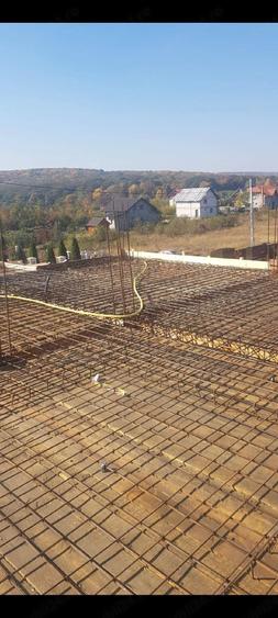 Casă cu 4 camere cu Teren 500 Mp în Exterior Vest