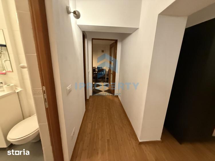 Apartament cu 3 camere semidecomandat, mobilat în Decebal