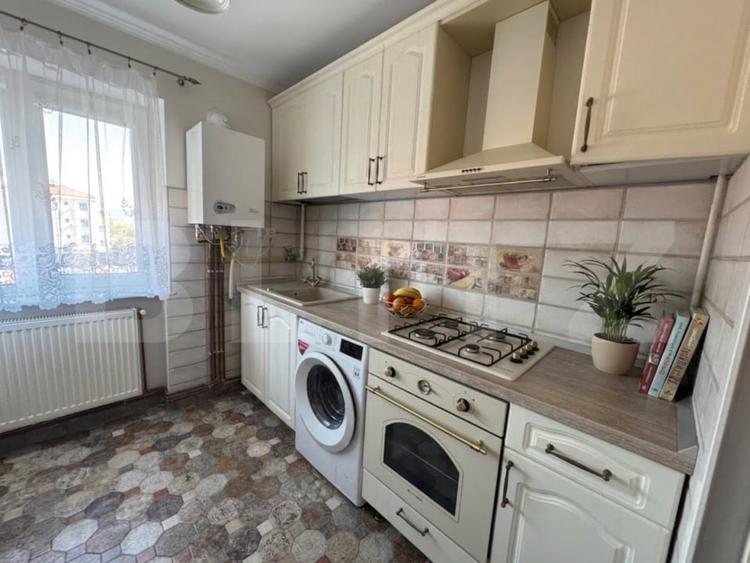 Apartament 2 camere de vânzare, renovat 48mp – Gojdu, Deva - 2