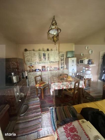 Casă cu 3 camere cu Teren 2100 Mp în Central
