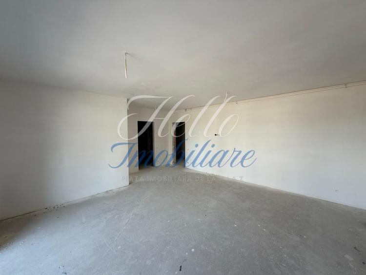 Apartament cu 2 camere semidecomandat în Florești