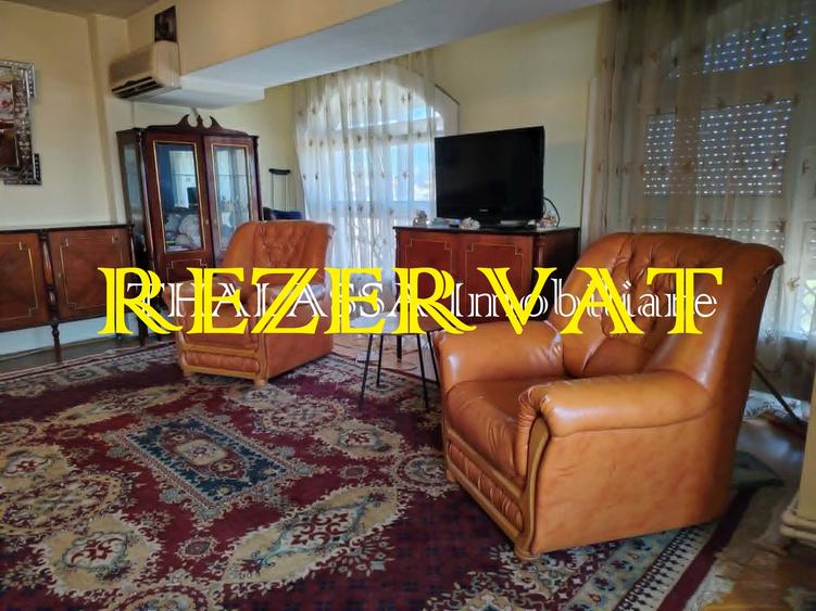 Apartament cu 3 camere decomandat în Ultracentral