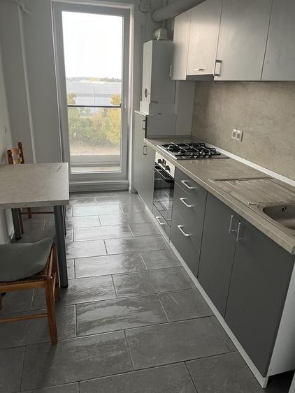 Apartament cu 2 camere decomandat în Exterior Vest