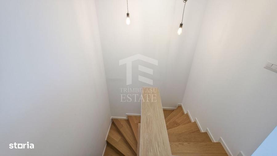 Apartament cu 3 camere decomandat în 13 Septembrie