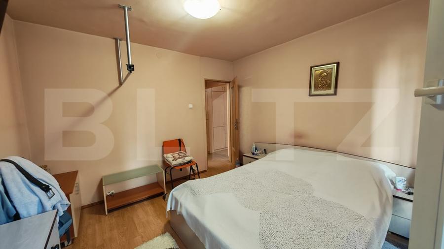 Apartament cu 3 camere decomandat, mobilat în Dragoș Vodă