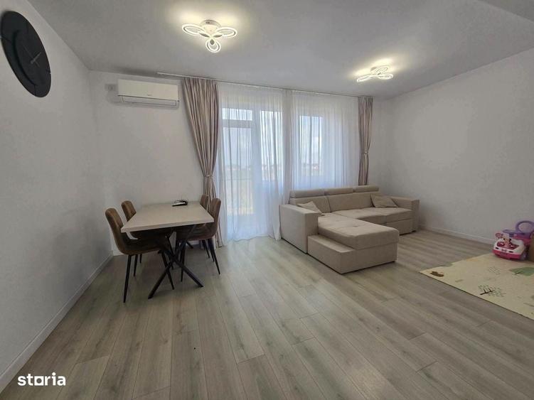 Casă cu 3 camere în Dobroești