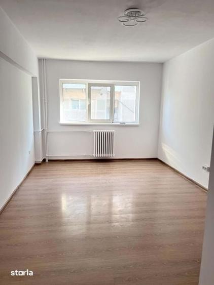 Garsonieră în Micro 40