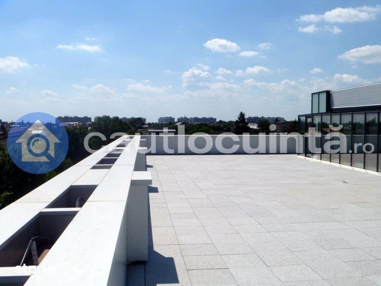 Spațiu comercial, de 200 mp, în Dămăroaia