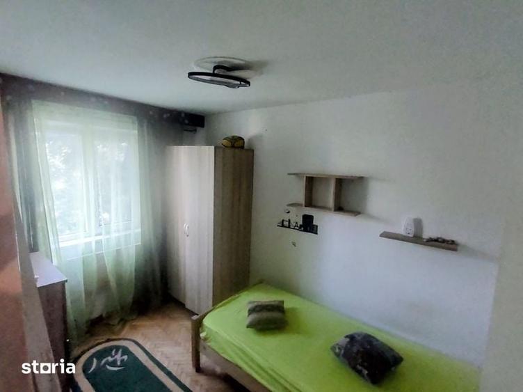 Apartament cu 3 camere semidecomandat în Central