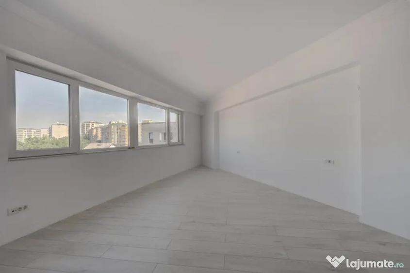 Apartament cu 6 camere decomandat în Timpuri Noi