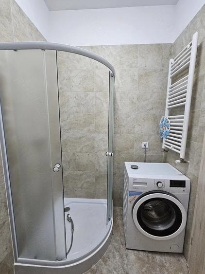 Apartament cu 2 camere decomandat în Vest