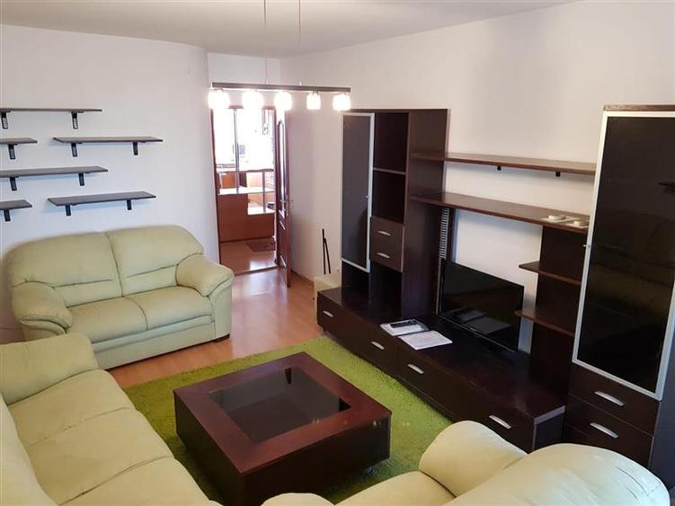Apartament cu 2 camere decomandat, mobilat în Ultracentral