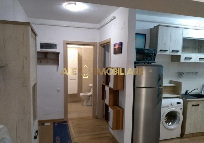 Apartament cu 2 camere semidecomandat, mobilat în Lizeanu