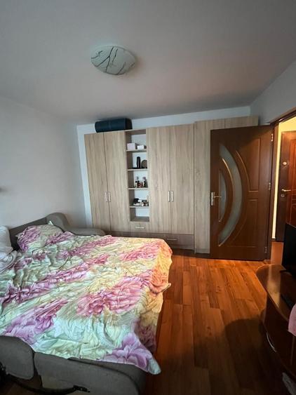 Garsonieră decomandată în Popa Șapcă