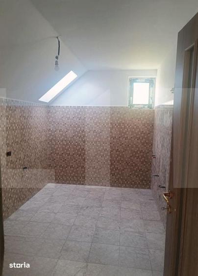 Casă cu 5 camere cu Teren 1050 Mp în Gorbănești