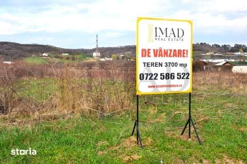 Teren de 3700 mp, în Aninoasa
