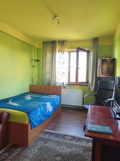 Casă cu 4 camere cu Teren 950 Mp în Central