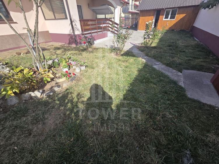 Casă individuală cu 5 camere cu Canalizare în Arhitecților - Calea Cisnădiei