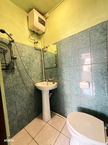 Casă cu 4 camere în Ghiroda