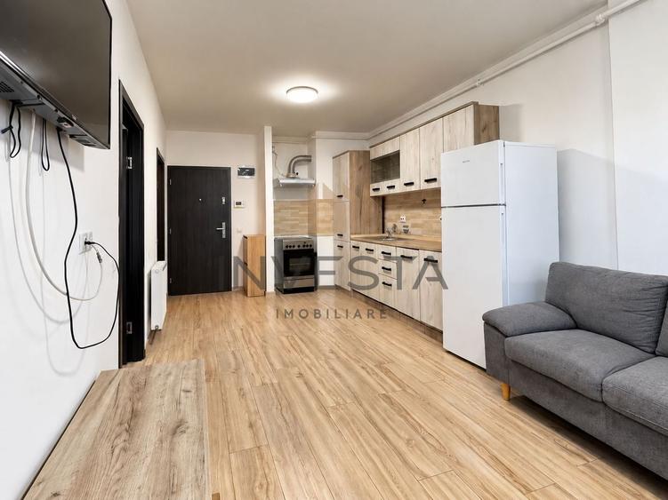 Apartament cu 2 camere semidecomandat, mobilat în Sopor
