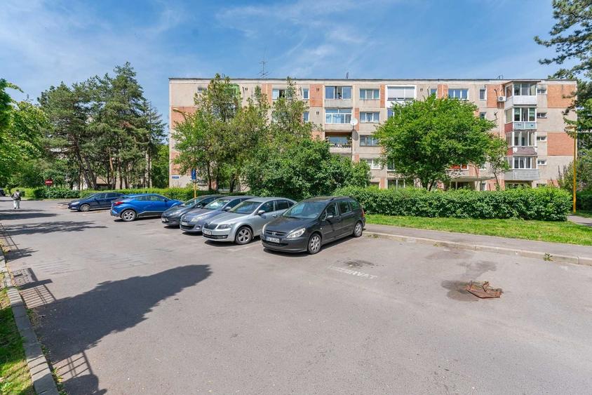 Apartament cu 2 camere semidecomandat în Astra