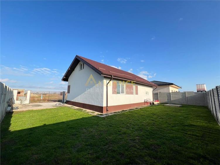 Casă individuală cu 3 camere cu Teren 360 Mp în Berceni