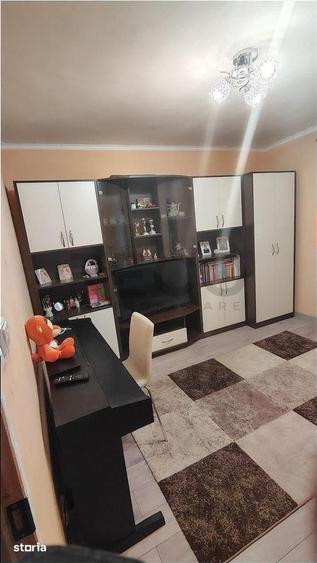 Apartament cu 2 camere decomandat în Rogerius