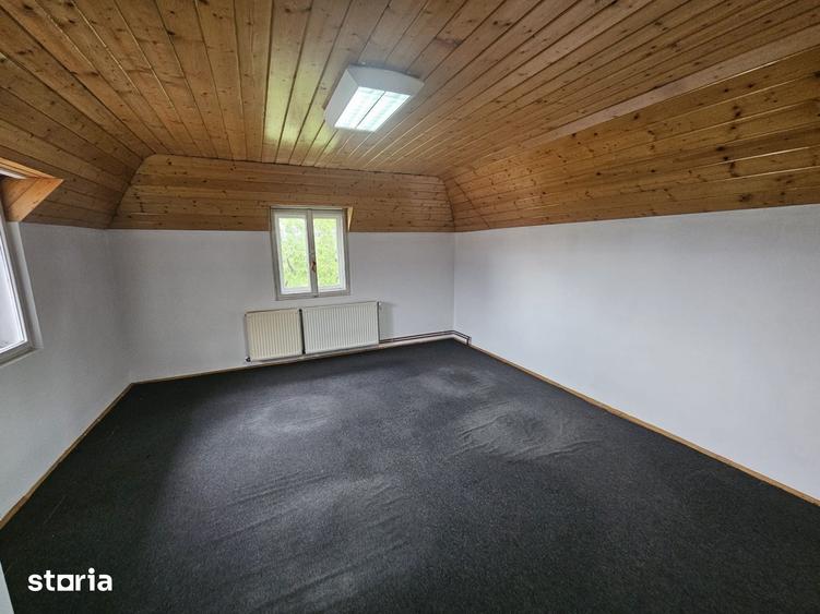 Casă cu 6 camere cu Teren 250 Mp în Gheorgheni