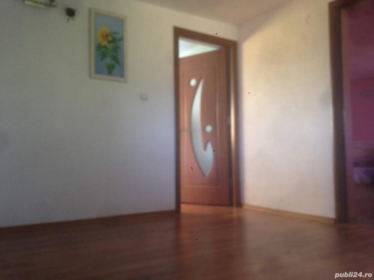Casă cu 3 camere în Central