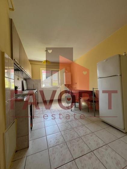 Apartament cu 2 camere semidecomandat în Șagului