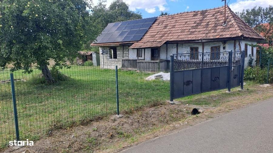 Casă cu 2 camere în Chiheru de Sus