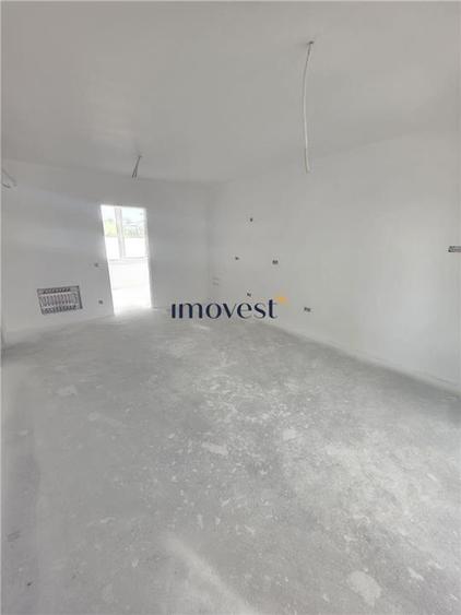 Apartament cu 3 camere decomandat în Titulescu