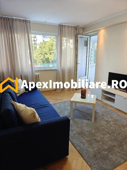 Apartament cu 2 camere semidecomandat, mobilat în Jiului