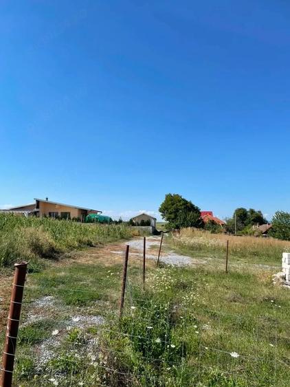 Teren de 820 mp, în Central