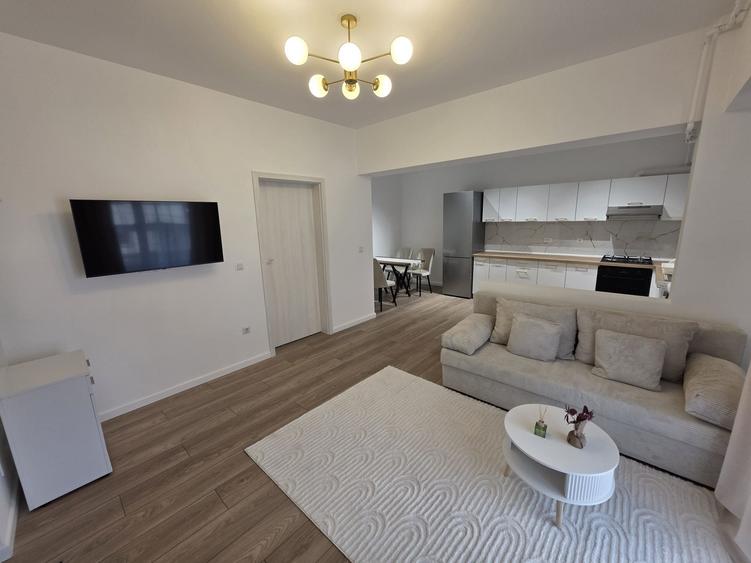 NOU - PRIMA INCHIRIERE: Apartament Bistrita, Str. Zefirului nr. 5E - 1