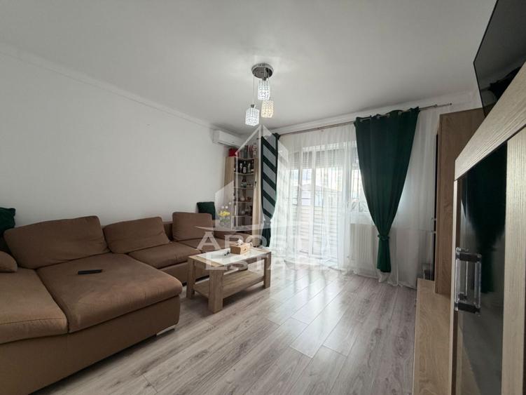 Apartament cu 3 camere decomandat, mobilat în Braytim
