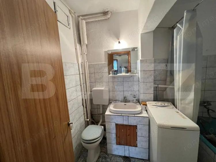 Apartament cu 2 camere decomandat, mobilat în Micro 12